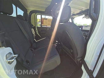2026 Jeep Gladiator Rubicon Crew Cab Medium Bed - miniatura 16