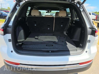 2026 Jeep Grand Cherokee Limited - miniatura 11