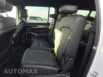 2026 Jeep Grand Wagoneer L Limited Altitude - miniatura 13