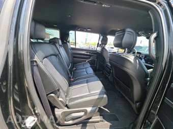 2026 Jeep Grand Wagoneer L Limited Altitude - miniatura 17