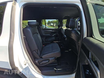 2026 Jeep Grand Wagoneer Limited Altitude - miniatura 17