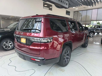 2026 Jeep Grand Wagoneer Limited Altitude - miniatura 3