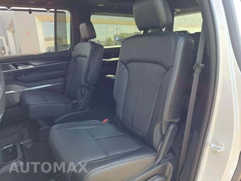 2026 Jeep Grand Wagoneer Summit Obsidian - miniatura 13