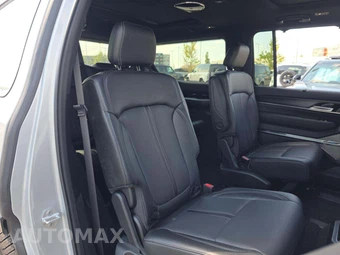 2026 Jeep Grand Wagoneer Summit Obsidian - miniatura 17