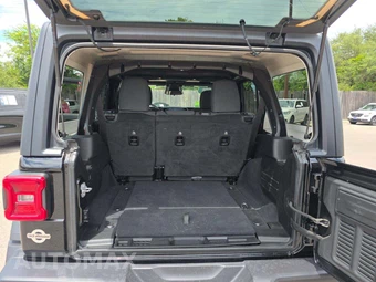 2026 Jeep Wrangler 4 Door Rubicon - miniatura 11