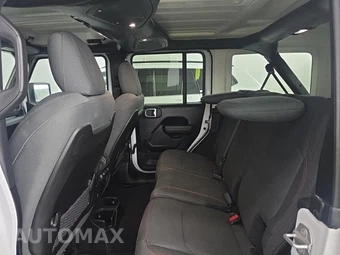 2026 Jeep Wrangler 4 Door Rubicon - miniatura 10