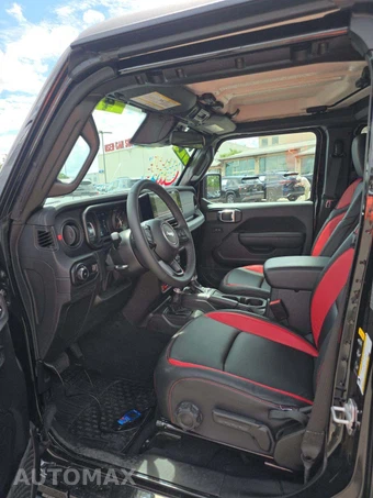 2026 Jeep Wrangler 4 Door Rubicon - miniatura 3