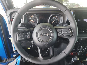 2026 Jeep Wrangler 4 Door Rubicon - miniatura 10