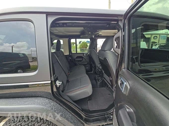 2026 Jeep Wrangler 4 Door Rubicon - miniatura 13