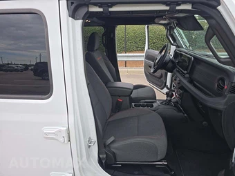 2026 Jeep Wrangler 4 Door Rubicon - miniatura 15