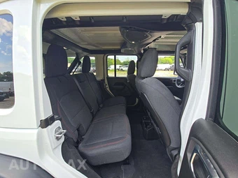 2026 Jeep Wrangler 4 Door Rubicon - miniatura 13
