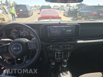 2026 Jeep Wrangler 4 Door Rubicon - miniatura 11