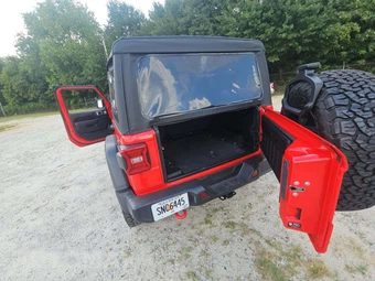 2026 Jeep Wrangler 4 Door Rubicon - miniatura 14