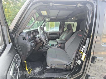 2026 Jeep Wrangler 4 Door Rubicon - miniatura 3