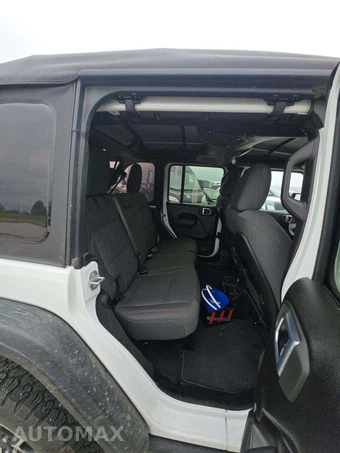 2026 Jeep Wrangler 4 Door Rubicon - miniatura 13
