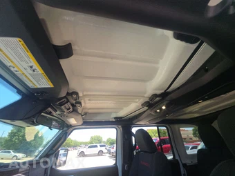 2026 Jeep Wrangler 4 Door Rubicon - miniatura 17
