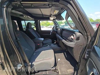 2026 Jeep Wrangler 4 Door Rubicon - miniatura 15