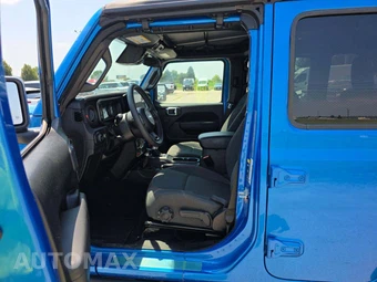 2026 Jeep Wrangler 4 Door Rubicon - miniatura 3
