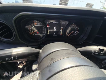 2026 Jeep Wrangler 4 Door Rubicon - miniatura 12