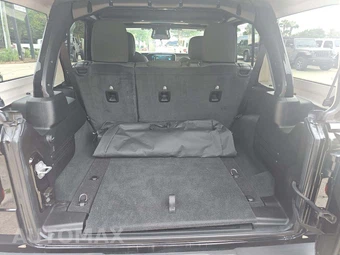 2026 Jeep Wrangler 4 Door Rubicon - miniatura 11