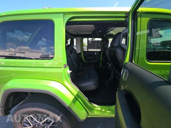 2026 Jeep Wrangler 4 Door Sahara - miniatura 16