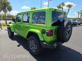 2026 Jeep Wrangler 4 Door Sahara - miniatura 2