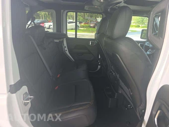 2026 Jeep Wrangler 4 Door Sahara - miniatura 16