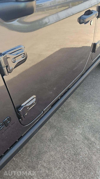 2026 Jeep Wrangler 4 Door Sahara - miniatura 20