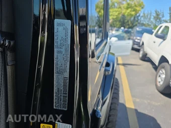 2026 Jeep Wrangler 4 Door Sahara - miniatura 14