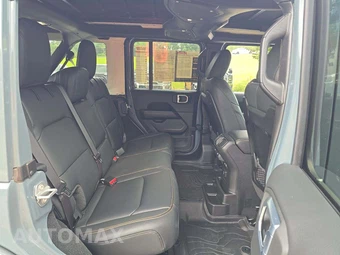 2026 Jeep Wrangler 4 Door Sahara - miniatura 16