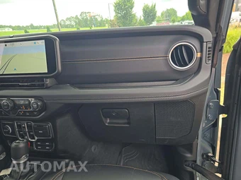 2026 Jeep Wrangler 4 Door Sahara - miniatura 19
