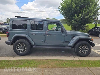 2026 Jeep Wrangler 4 Door Sahara - miniatura 4