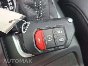 2026 Jeep Wrangler 4 Door Sahara - miniatura 8