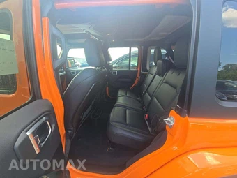 2026 Jeep Wrangler 4 Door Sahara - miniatura 13