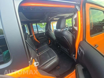 2026 Jeep Wrangler 4 Door Sahara - miniatura 16