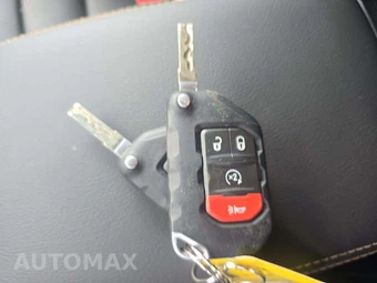 2026 Jeep Wrangler 4 Door Sahara - miniatura 8