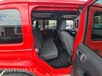 2026 Jeep Wrangler 4 Door Sahara - miniatura 13