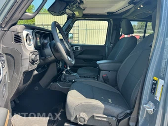 2026 Jeep Wrangler 4 Door Sahara - miniatura 11