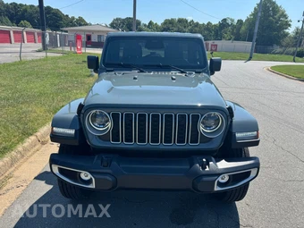 2026 Jeep Wrangler 4 Door Sahara - miniatura 2