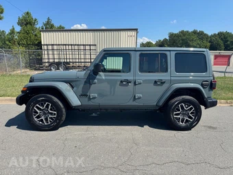 2026 Jeep Wrangler 4 Door Sahara - miniatura 9