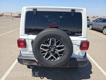 2026 Jeep Wrangler 4 Door Sahara - miniatura 5