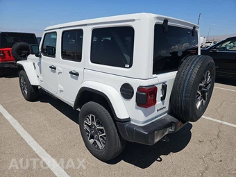 2026 Jeep Wrangler 4 Door Sahara - miniatura 6