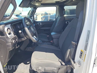 2026 Jeep Wrangler 4 Door Sahara - miniatura 7