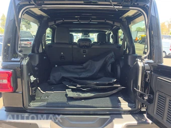 2026 Jeep Wrangler 4 Door Sahara - miniatura 16