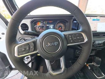 2026 Jeep Wrangler 4 Door Sahara - miniatura 10