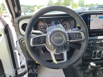 2026 Jeep Wrangler 4 Door Sahara - miniatura 10