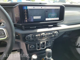 2026 Jeep Wrangler 4 Door Sahara - miniatura 11