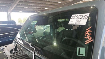 2026 Jeep Wrangler 4 Door Sahara - miniatura 26