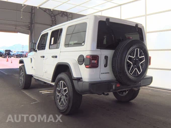 2026 Jeep Wrangler 4 Door Sahara - miniatura 6