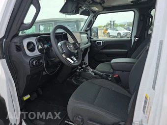 2026 Jeep Wrangler 4 Door Sahara - miniatura 7